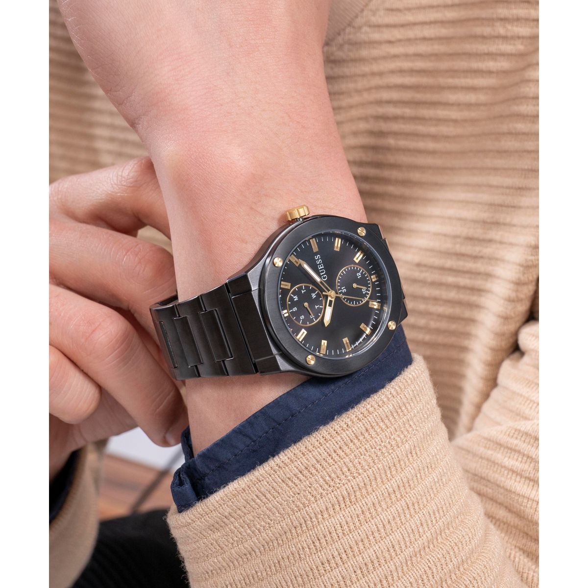 Jet Men Quartz Black Dial Multi-Function Stainless Steel Watch GW0795G3