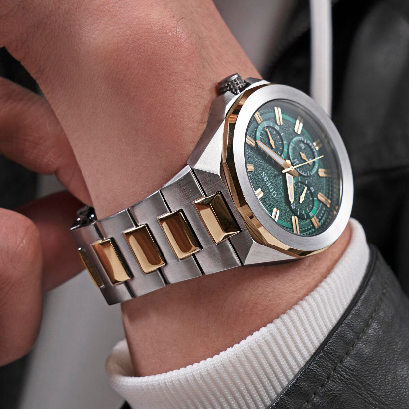 Resistance Men Quartz Green Dial Multi-Function Stainless Steel Watch GW0798G3