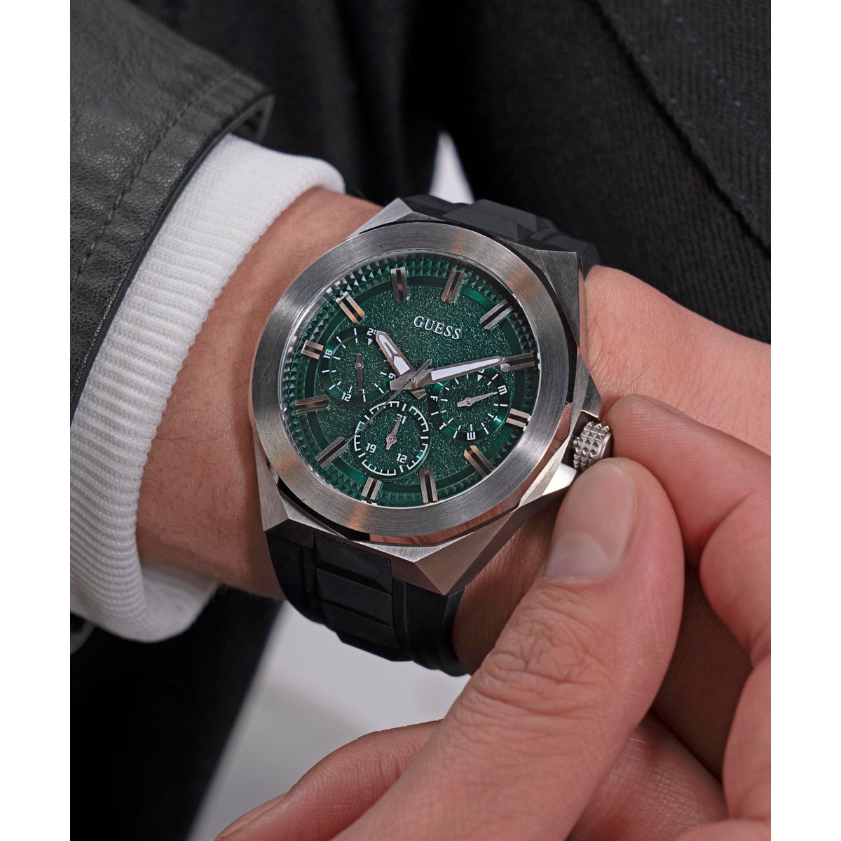 Guess 46 mm Black Quartz watch