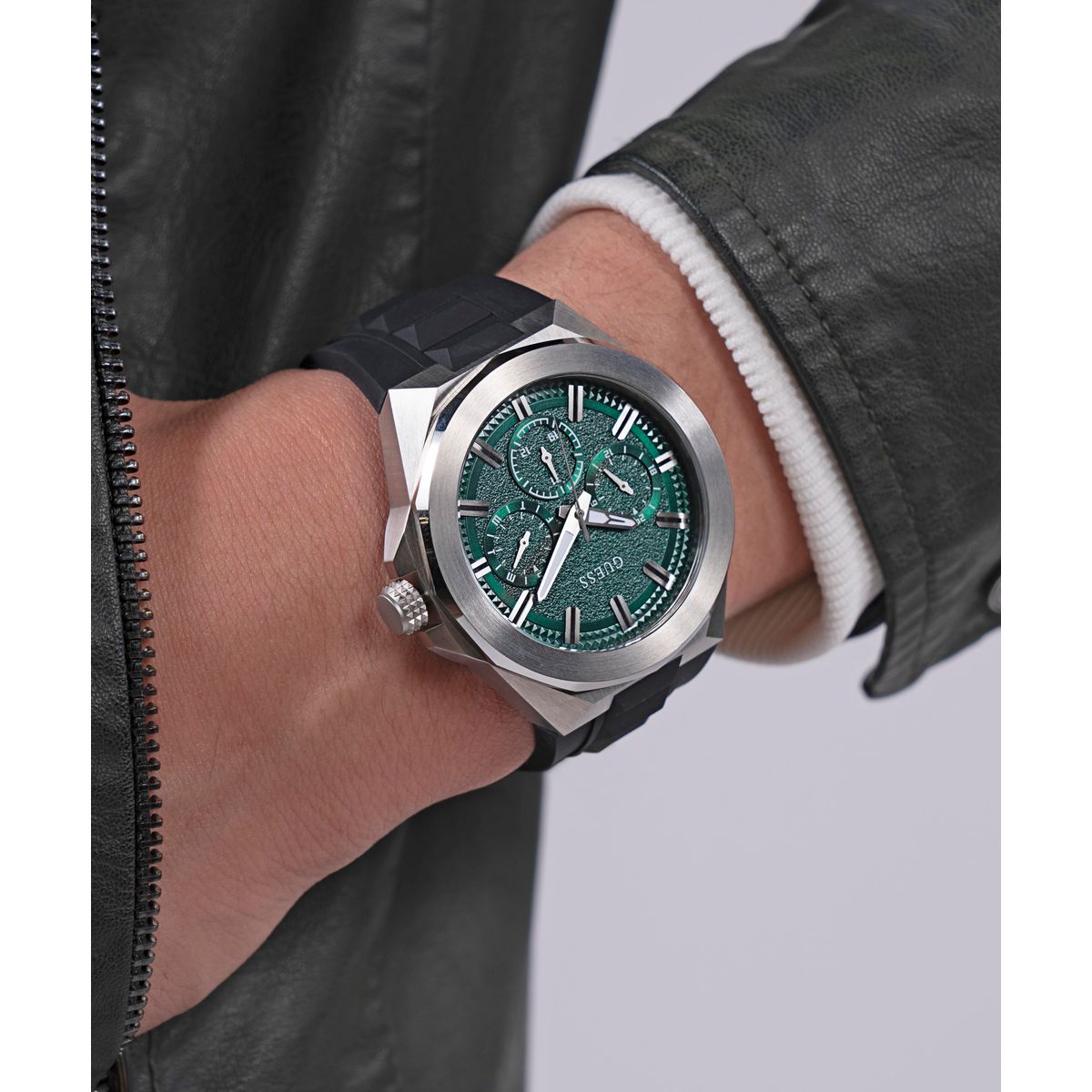 Guess Round Quartz Multi-Function Men watch