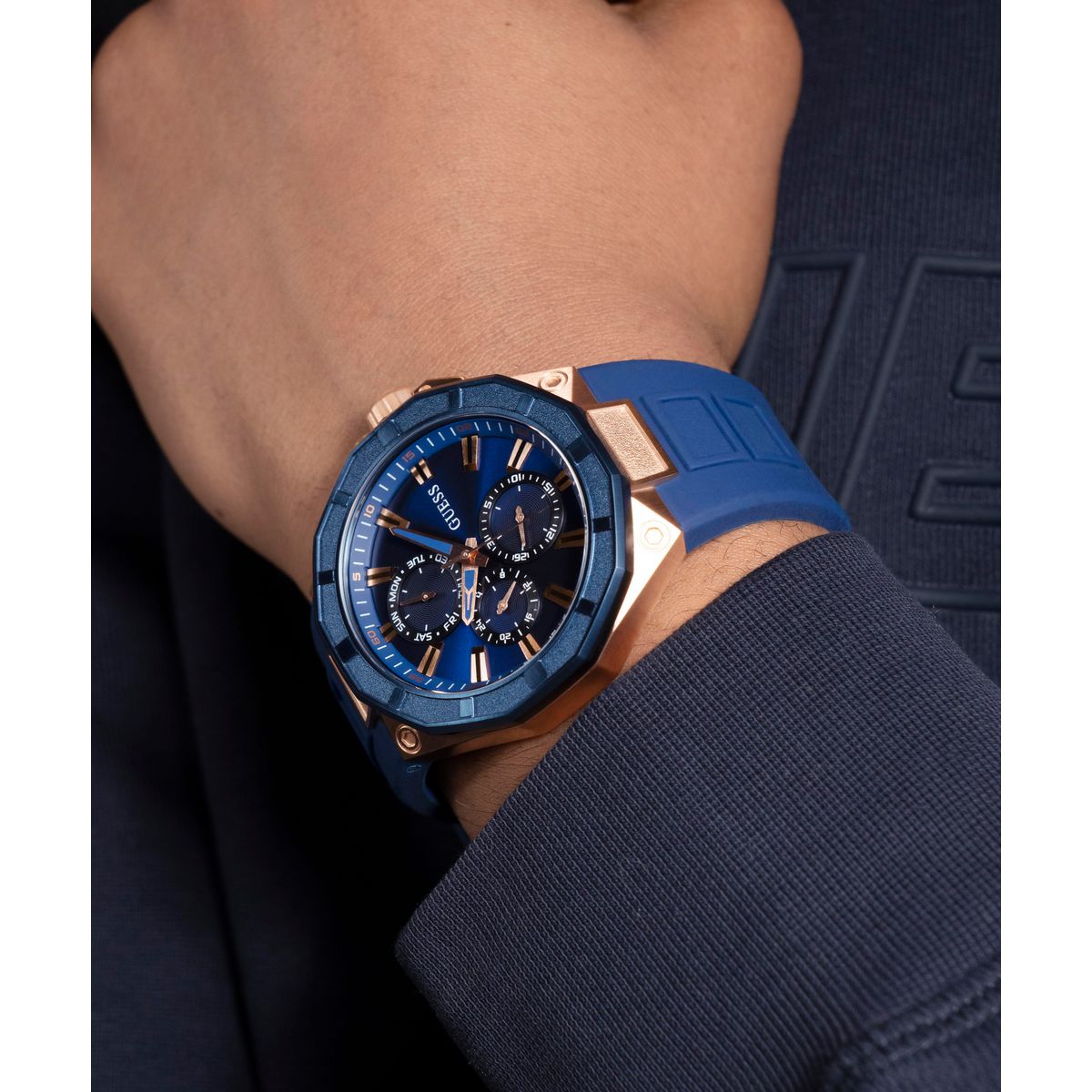 Sport Men Quartz Blue Dial Multi-Function Silicone Watch GW0803G2