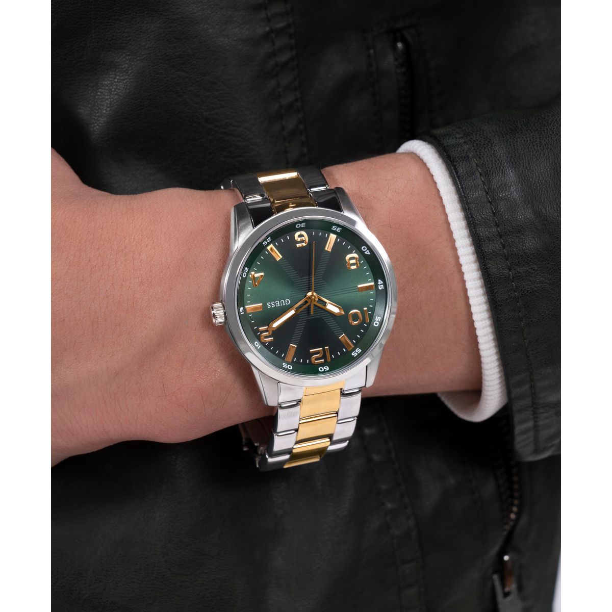 Guess Sport Men Quartz Green Dial Analog Stainless Steel Watch GW0804G4