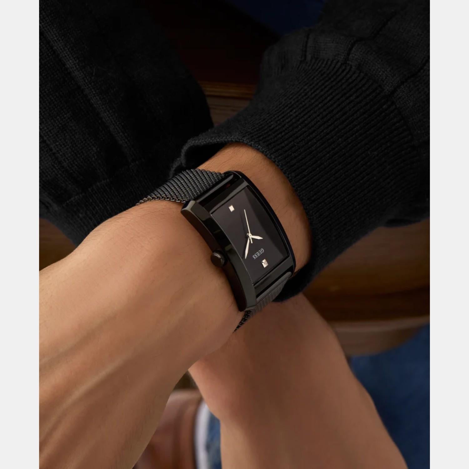 Men Quartz Black Dial Analog Mesh Watch GW0898G3