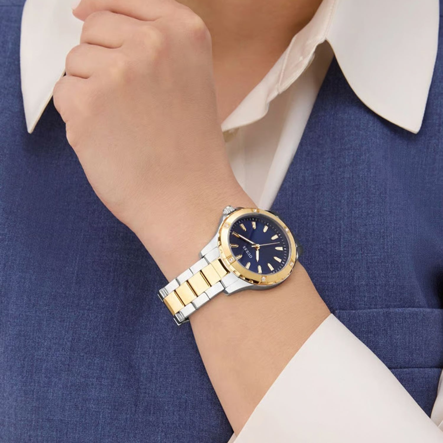 Gs Mist Women Quartz Blue Dial Analog Stainless Steel GW0948L3
