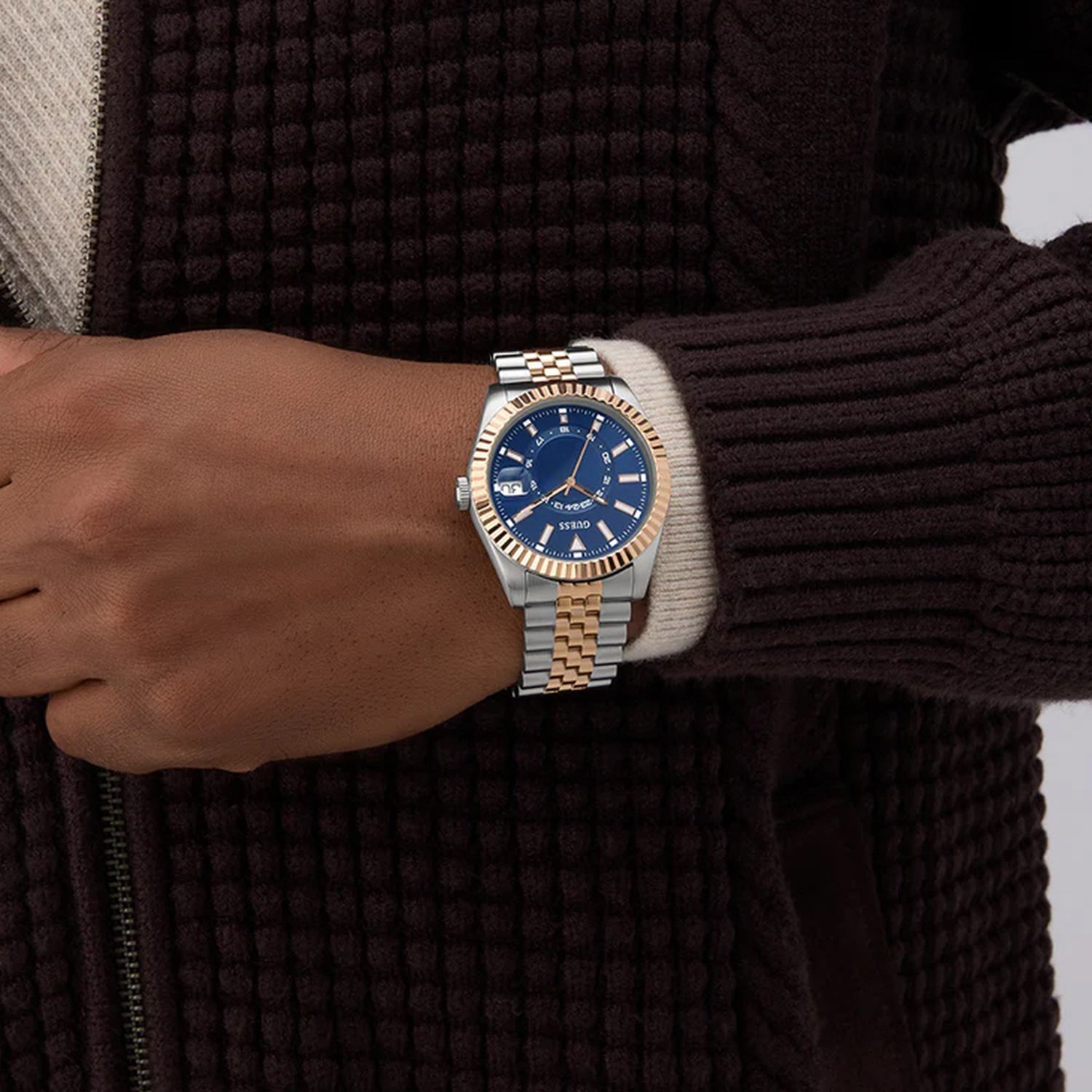 Guess Dress Men Quartz Blue Dial Analog Stainless Steel Watch GW0977G5