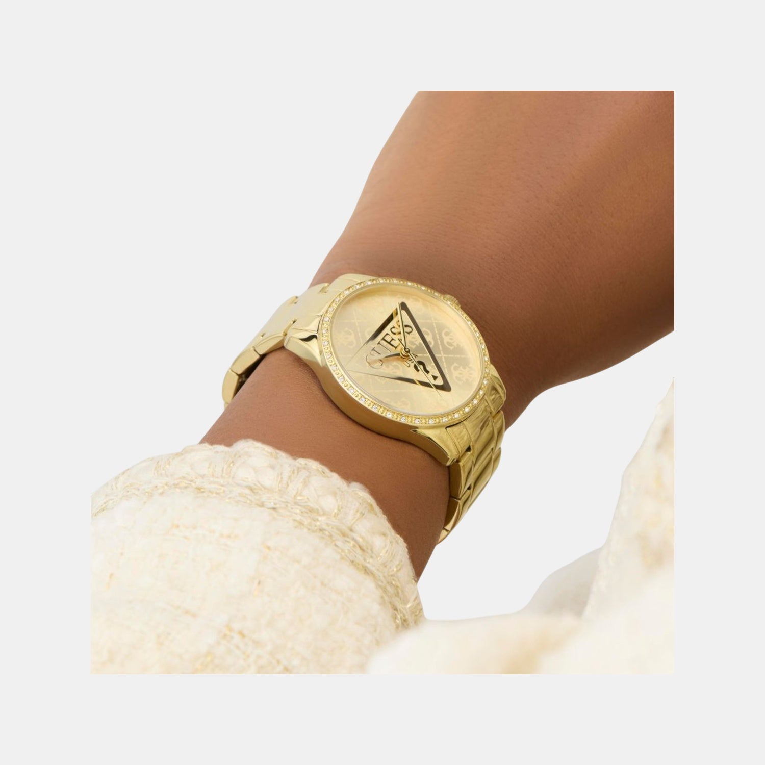 Roxy Women Quartz Champagne Dial Analog Stainless Steel Watch GW0987L2