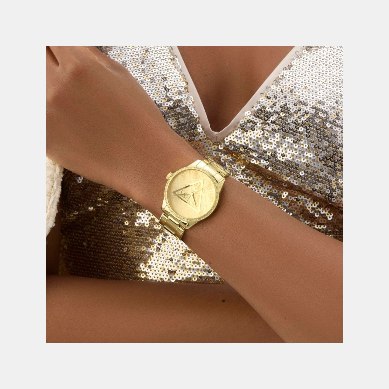 Roxy Women Quartz Champagne Dial Analog Stainless Steel Watch GW0987L2