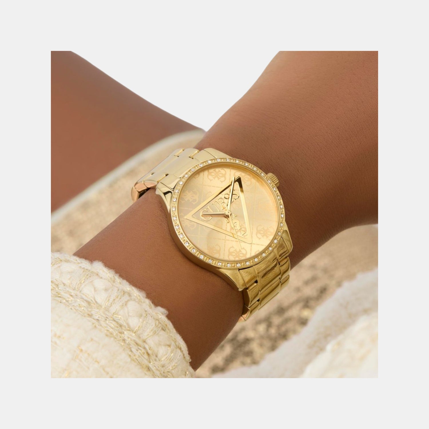 Roxy Women Quartz Champagne Dial Analog Stainless Steel Watch GW0987L2