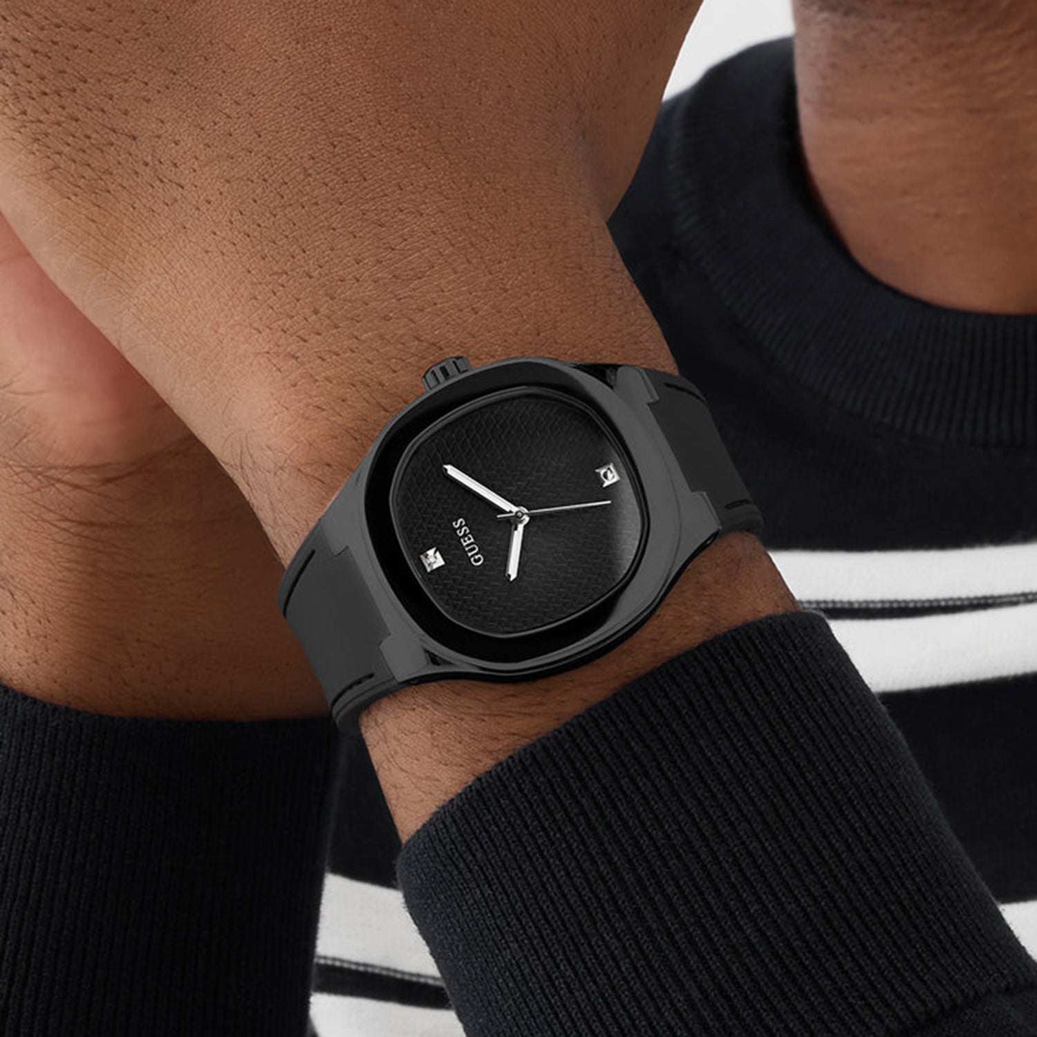 Dress Men Quartz Black Dial Analog Silicone Watch GW1005G3