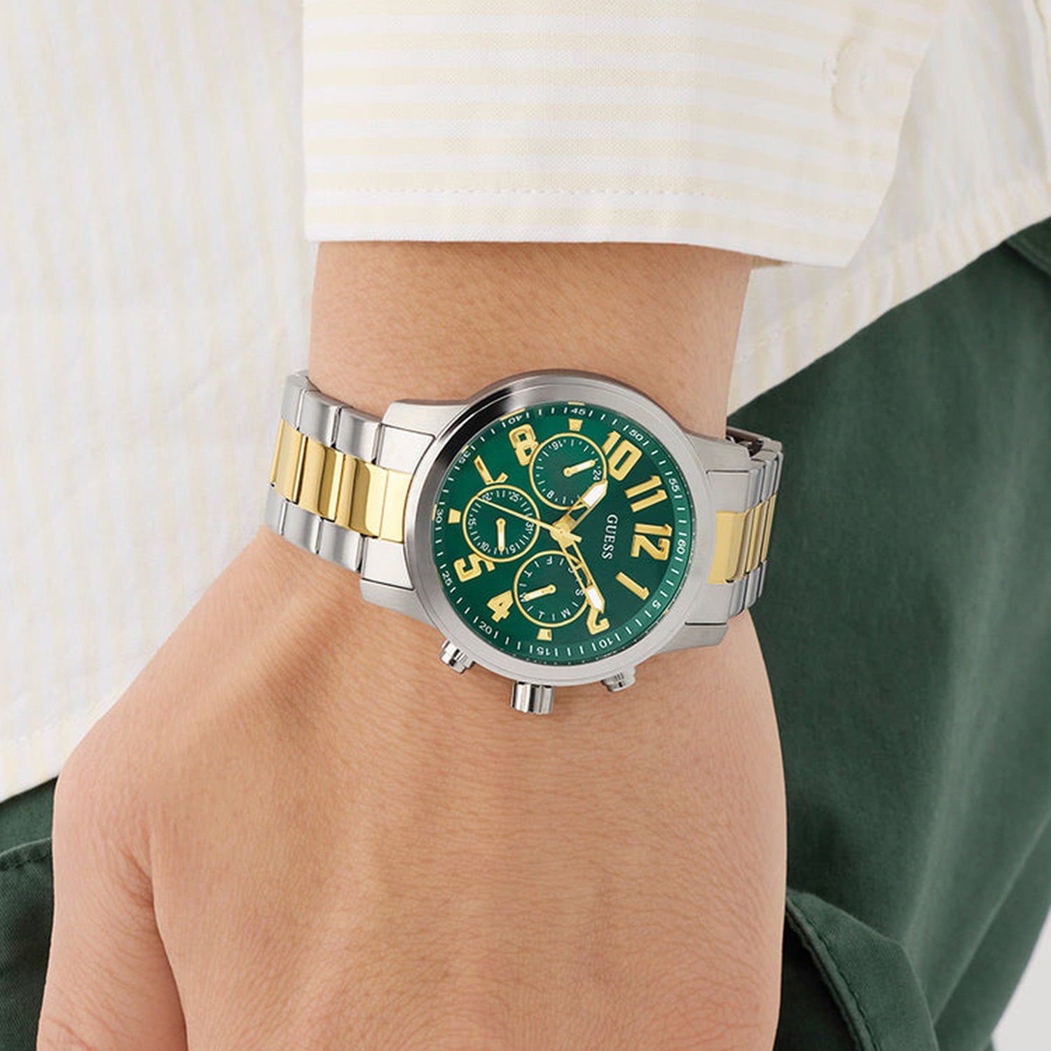Men Quartz Green Dial Multi-function Stainless Steel Watch GW1006G4