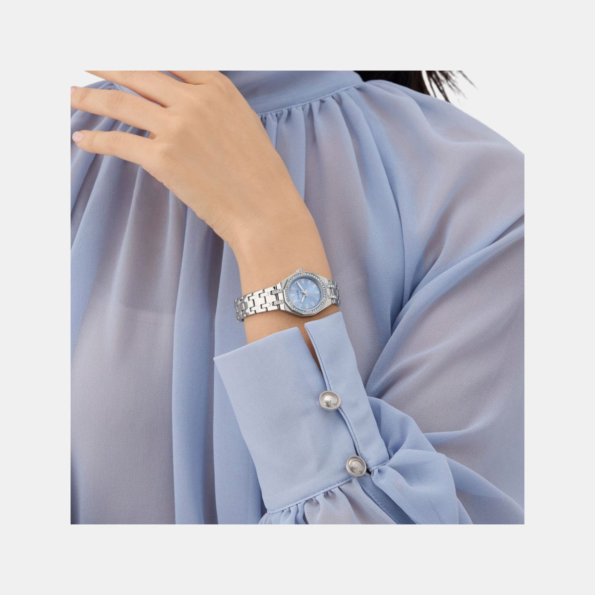 Gb Pixie Women Quartz Blue Dial Analog Stainless Steel Watch Gw1010L1