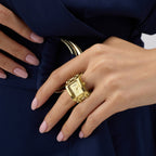 Women Quartz Champagne Dial Analog Stainless Steel Watch GW1079L2