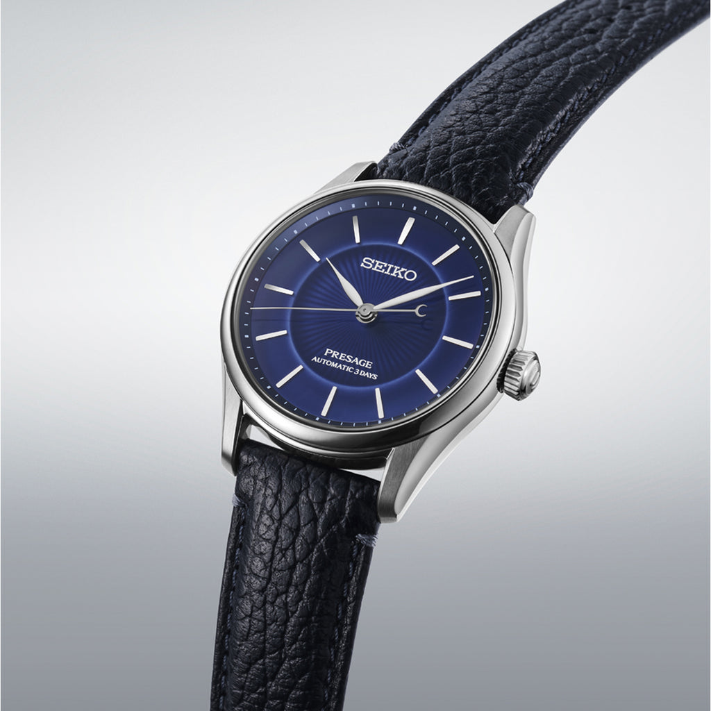 Presage Classic Series Men Automatic Blue Dial Analog Leather Watch HCC007J1