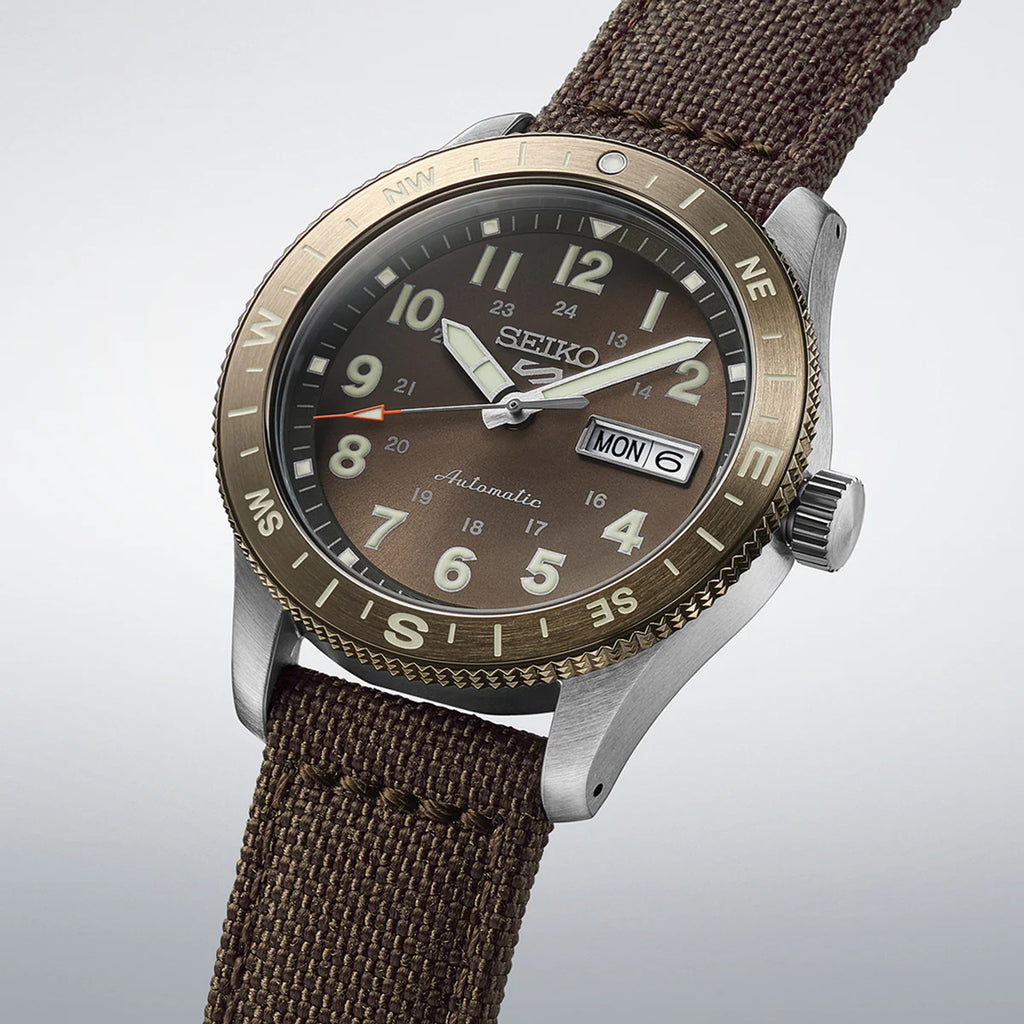 5 Sports Men Automatic Brown Dial Analog Nylon Watch HDB009K1