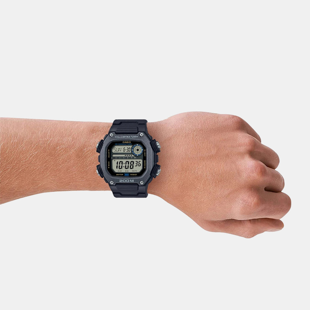 Youth Unisex Quartz Black Dial Digital Resin Watch I124