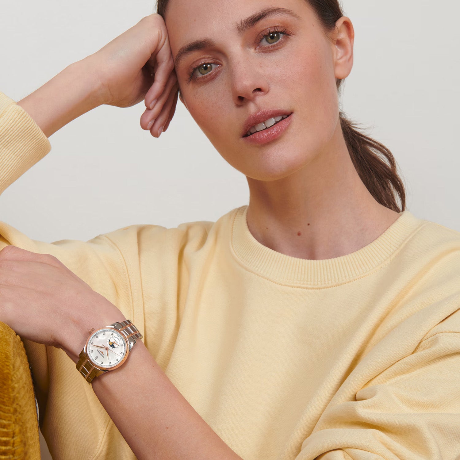 Women Automatic Mother Of Pearl Dial Analog Stainless Steel Watch L24095897