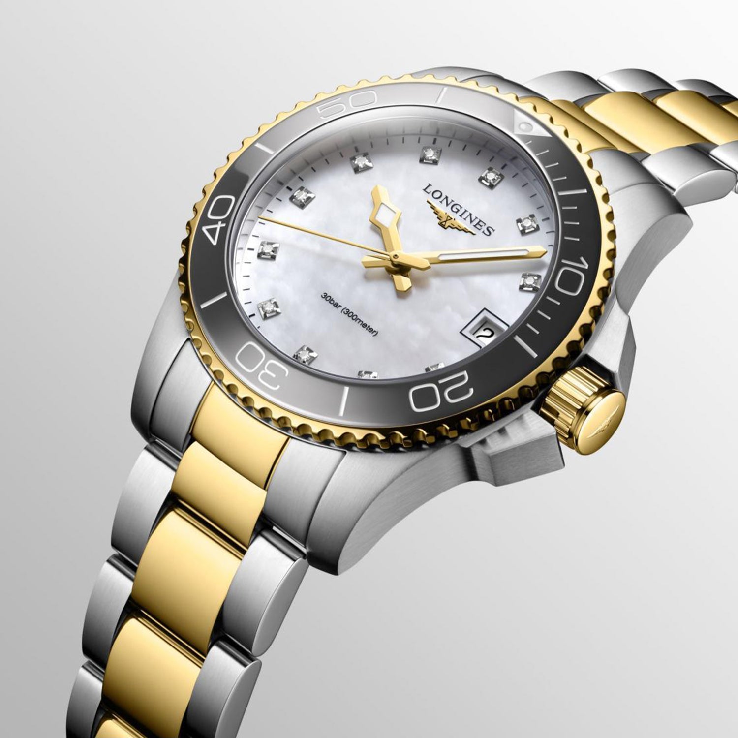 Hydroconquest Women Quartz Mother Of Pearl Dial Analog Stainless Steel Watch L33703876