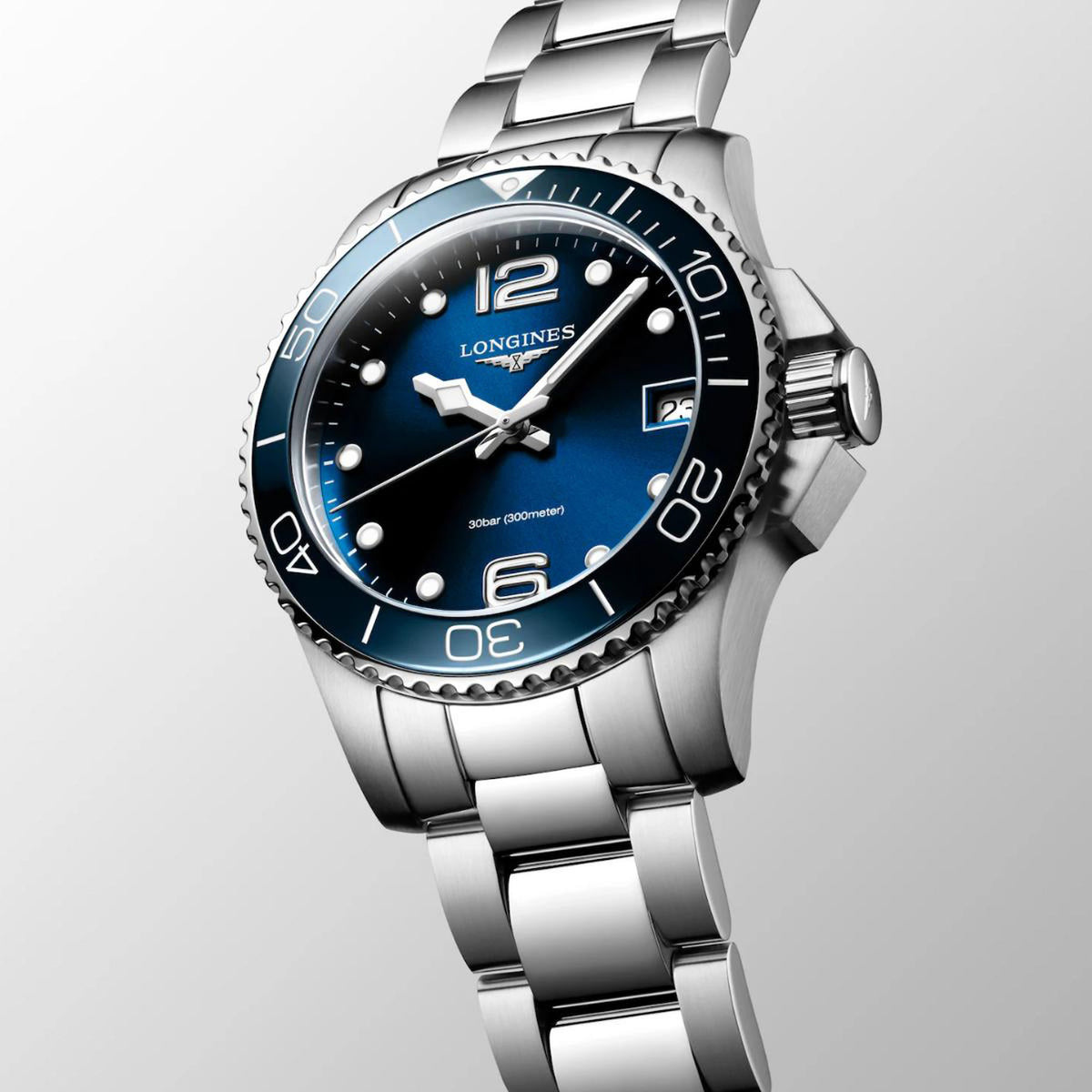 HydroConquest Women Quartz Blue Dial Analog Stainless Steel Watch L33704966