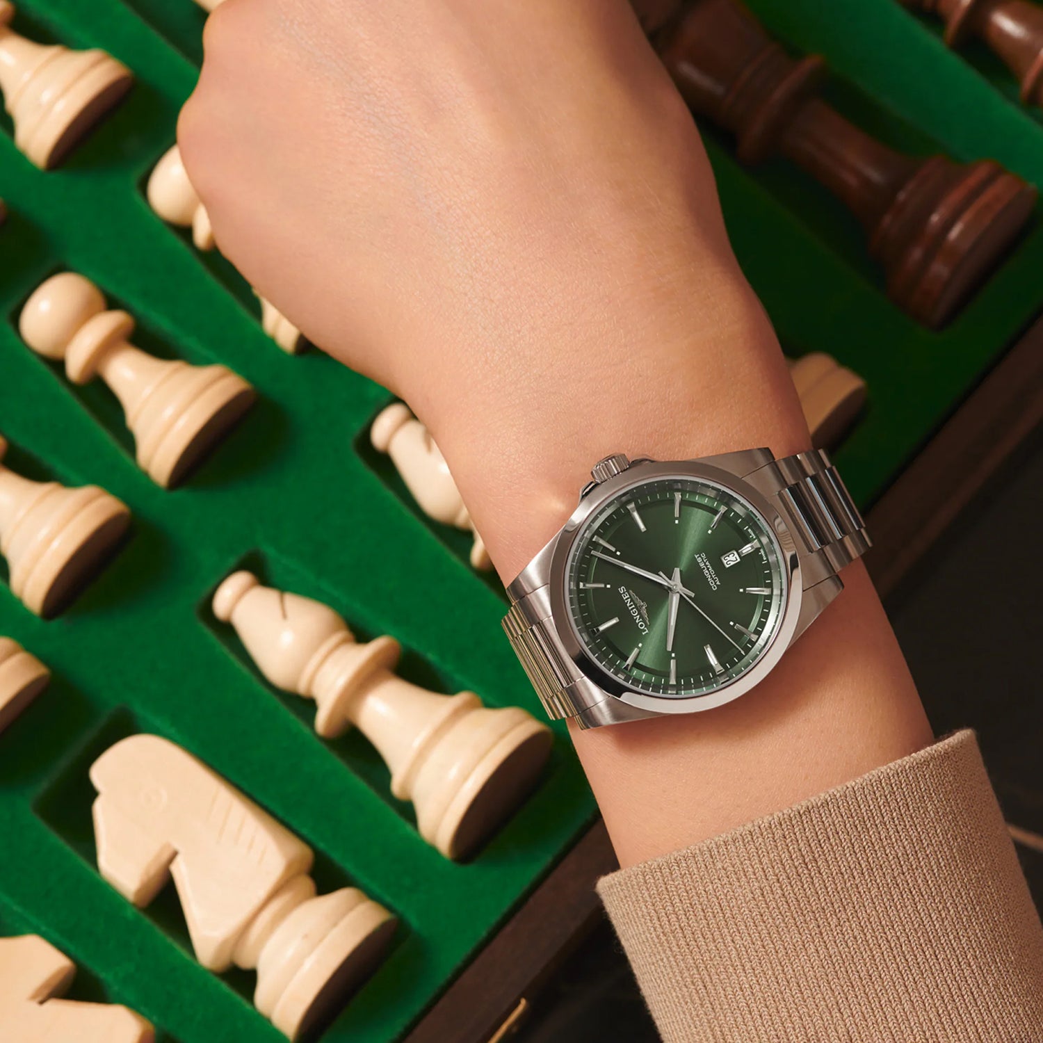 Conquest Men Automatic Green Dial Analog Stainless Steel Watch L38304026