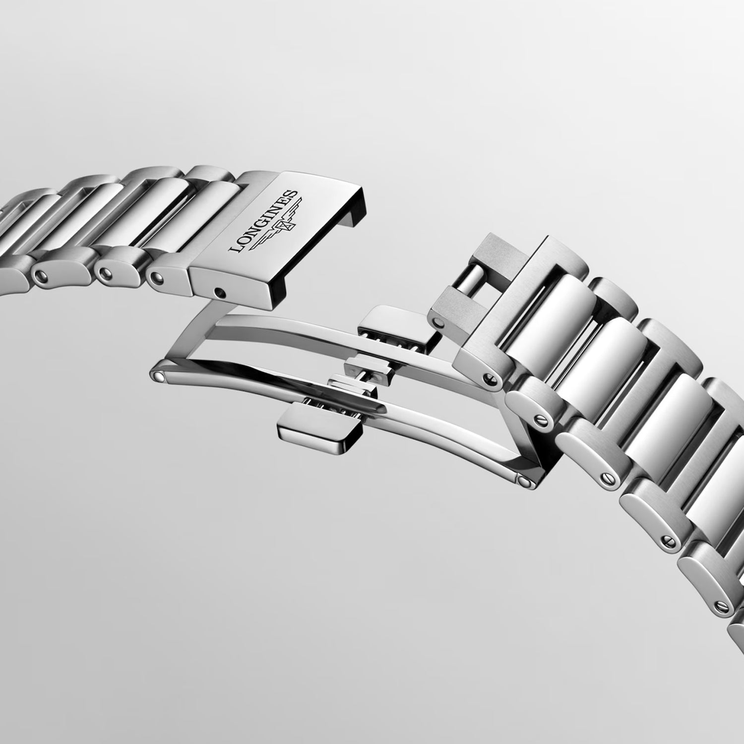 Conquest Men Automatic Black Dial Analog Stainless Steel Watch L38304576