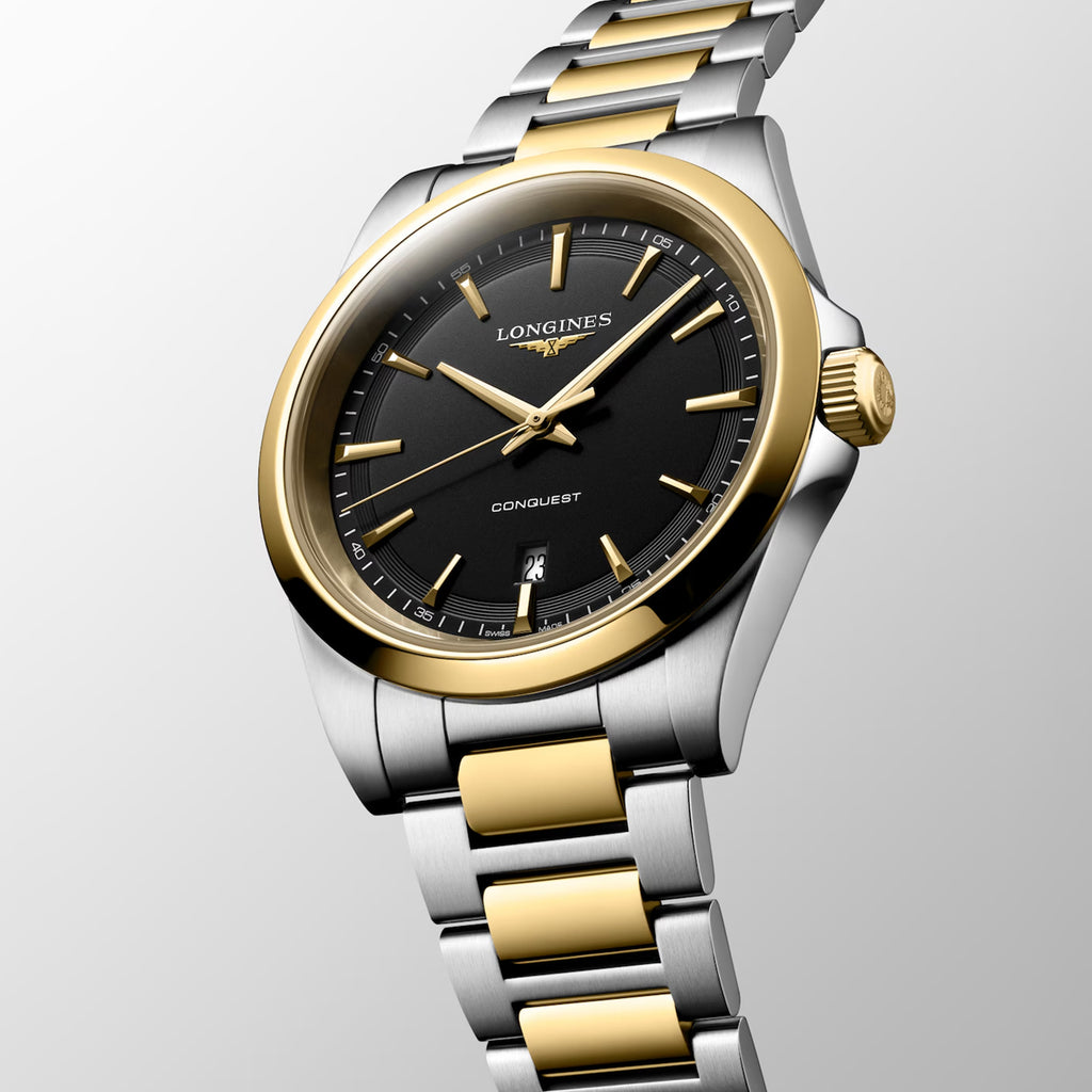 Conquest Men Quartz Black Dial Analog Stainless Steel Watch L38603527