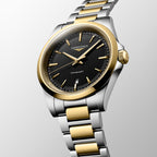 Conquest Men Quartz Black Dial Analog Stainless Steel Watch L38603527