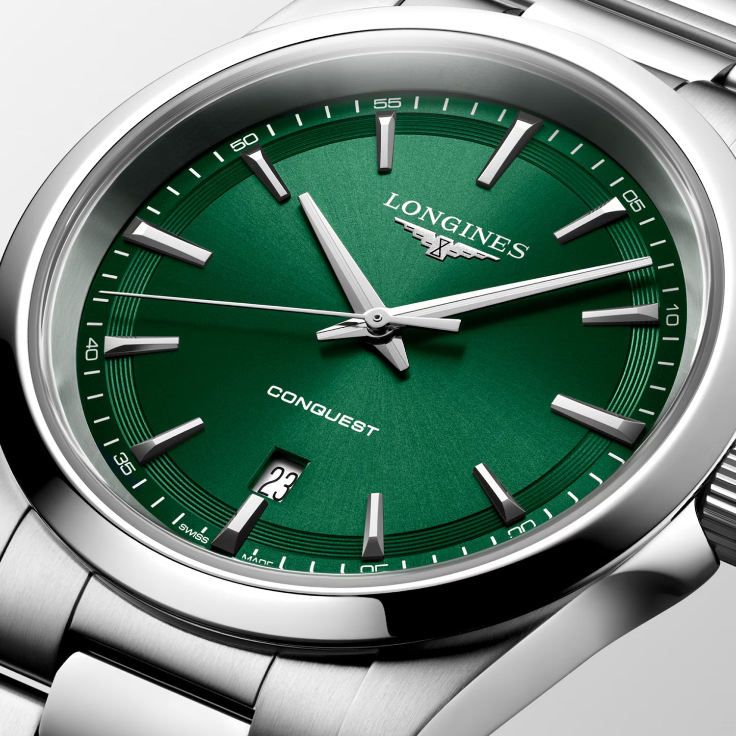 Conquest Men Quartz Green Dial Analog Stainless Steel Watch L38604096