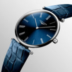 La Grande Classique De Women Quartz Blue Dial Analog Leather Watch L48664942