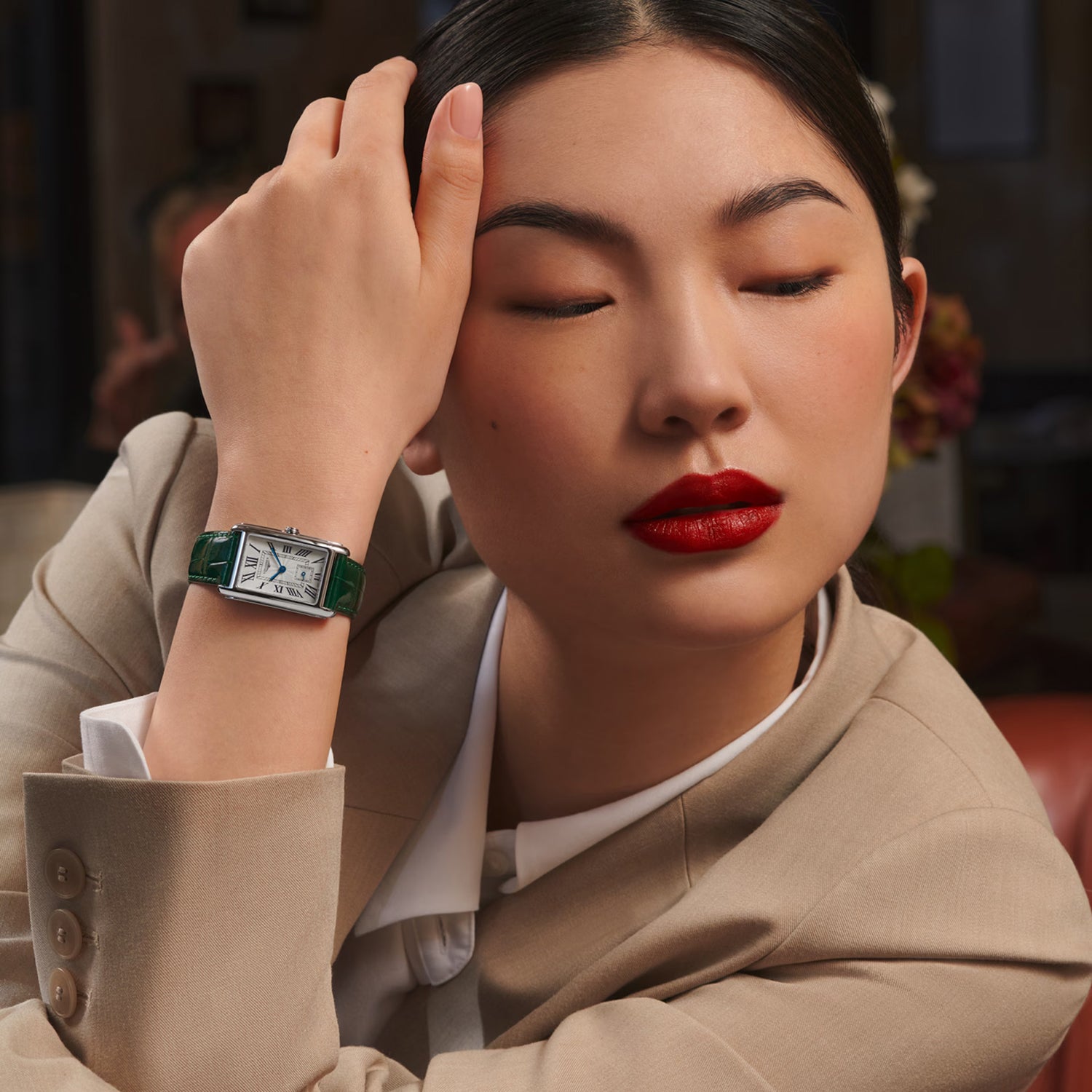 Dolcevita Women Quartz Silver Dial Analog Leather Watch L5512471A