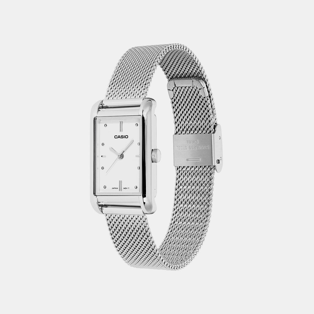 Women Quartz Silver Dial Analog Mesh Watch A2555