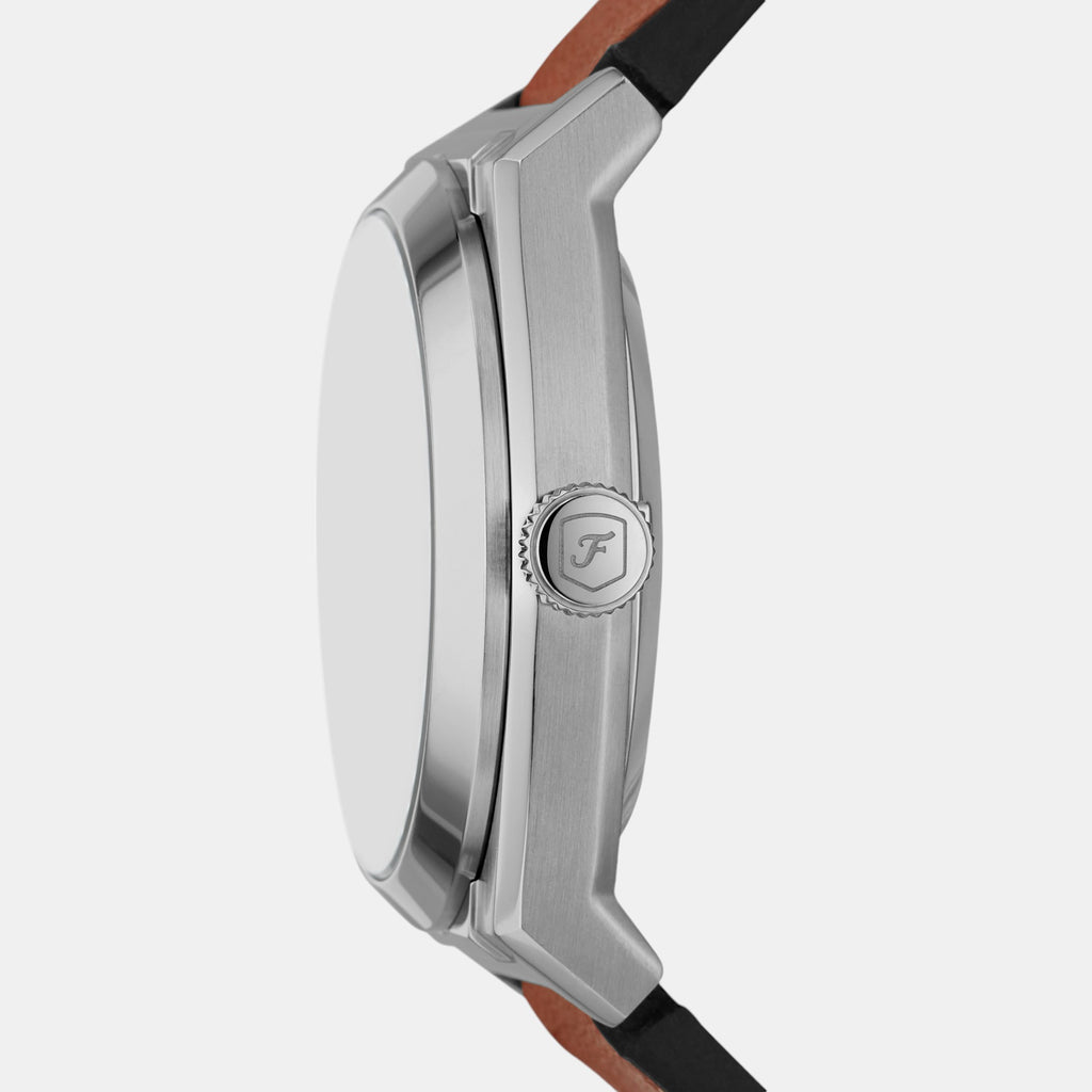 Everett Men Automatic Green Dial Analog Leather Watch ME3261