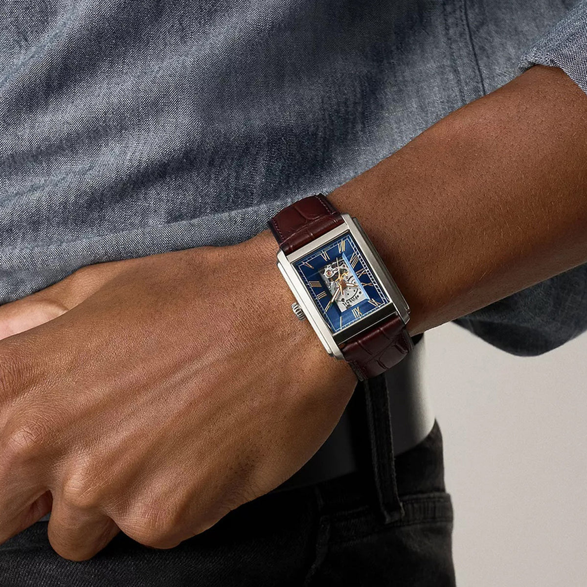 Carraway Men Automatic Blue Dial Analog Leather Watch ME3273