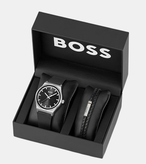HUGO BOSS GENTS WATCH 100% ORIGINAL WATCH SILICONE STRAP ALL CHRONO WORKING  at Rs 13999/piece | Mens Watches in New Delhi | ID: 2852766935491