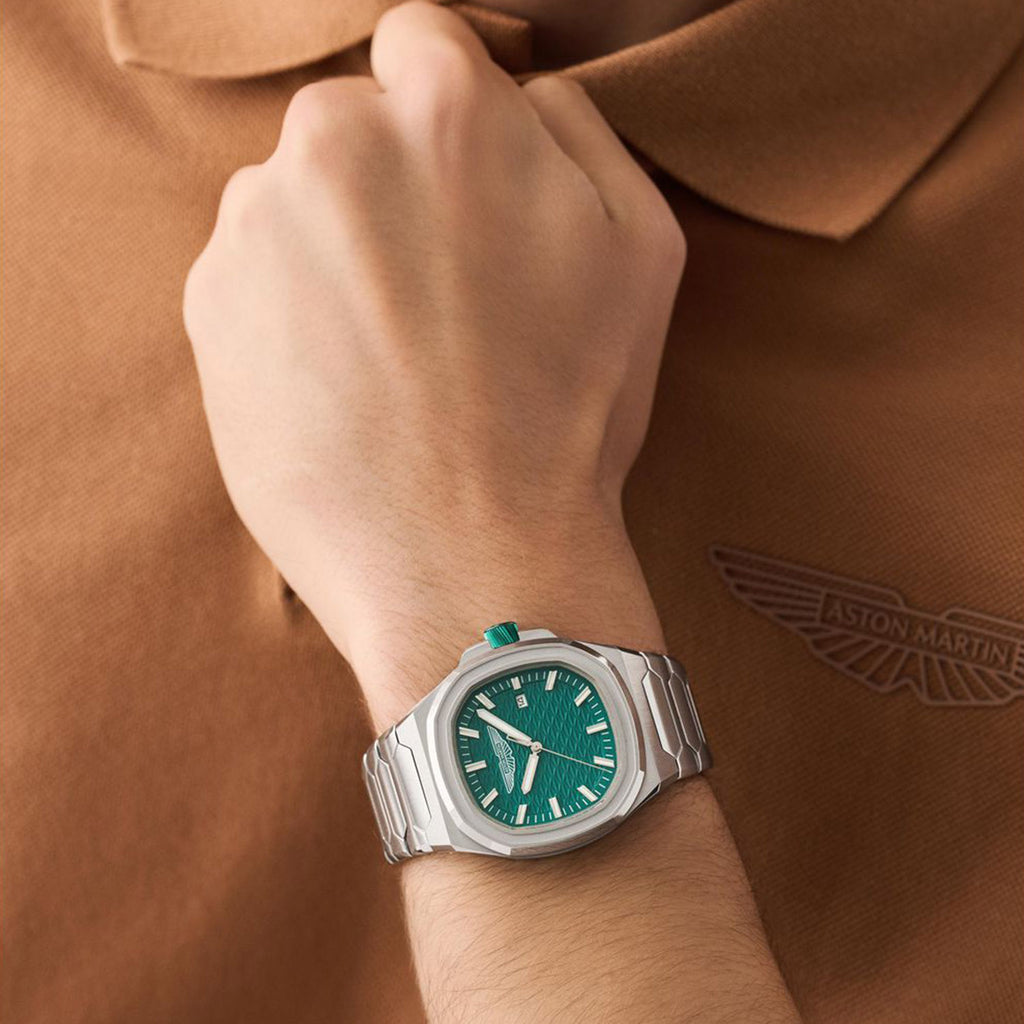 Men Quartz Green Dial Analog Stainless Steel Watch MTIG2S6043E