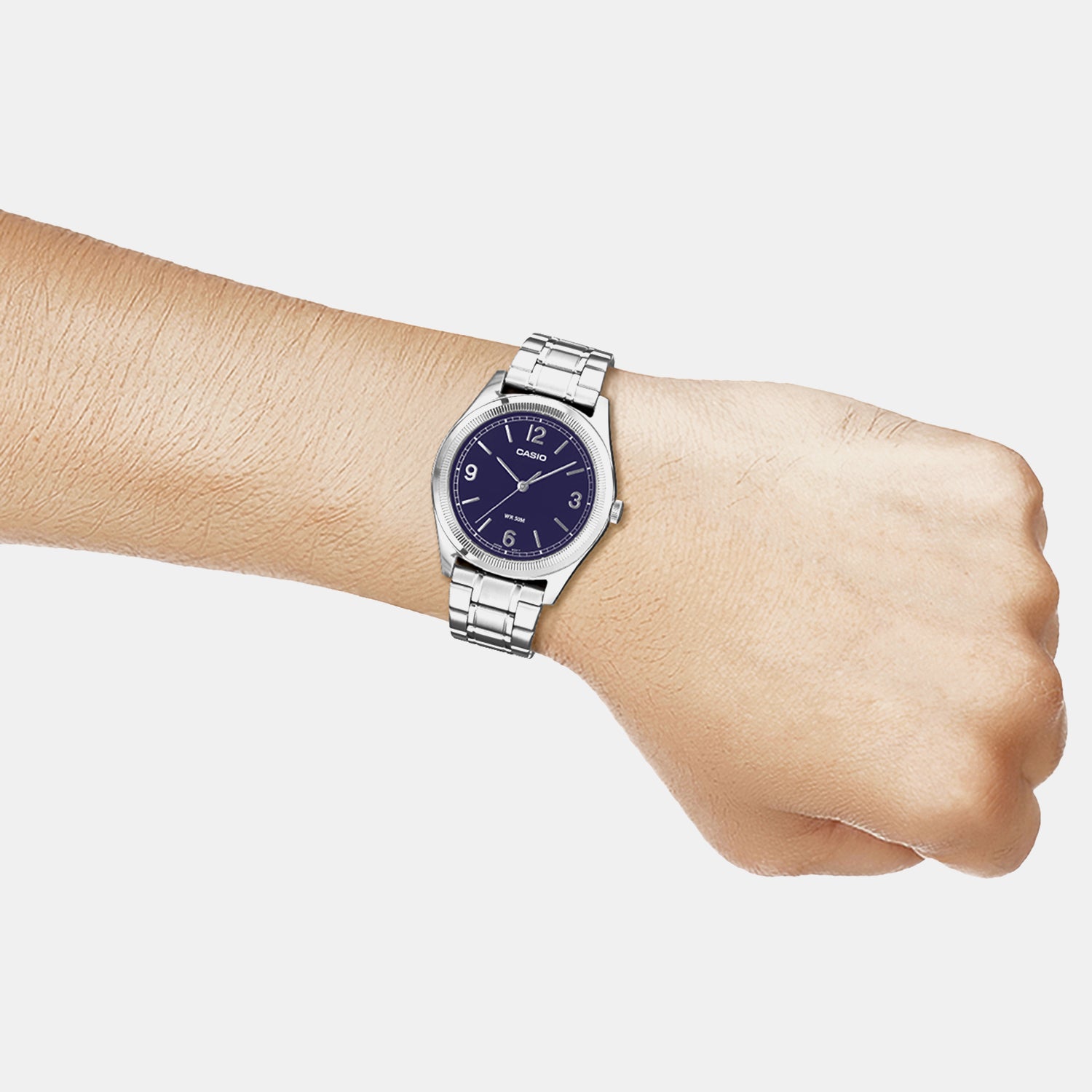 Men Quartz Blue Dial Analog Stainless Steel Watch A2562