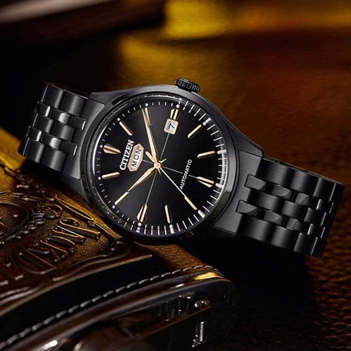 Mechanical Men Automatic Black Dial Analog Stainless Steel Watch NH8395-77E
