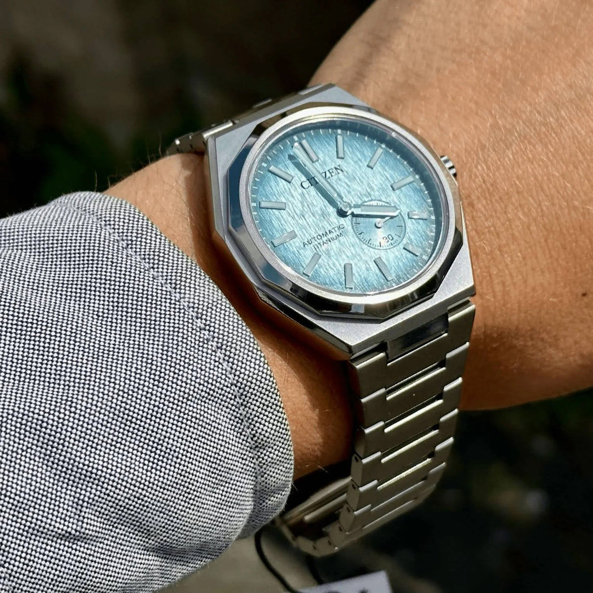 Zenshin Men Automatic Blue Dial Analog Titanium Watch NK5020-58L