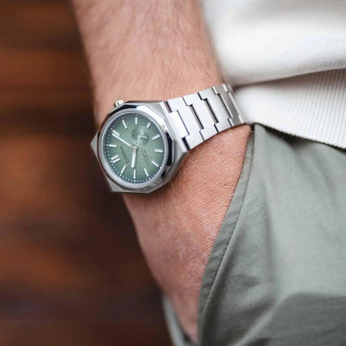 Zenshin Men Automatic Green Dial Analog Titanium Watch NK5020-58X