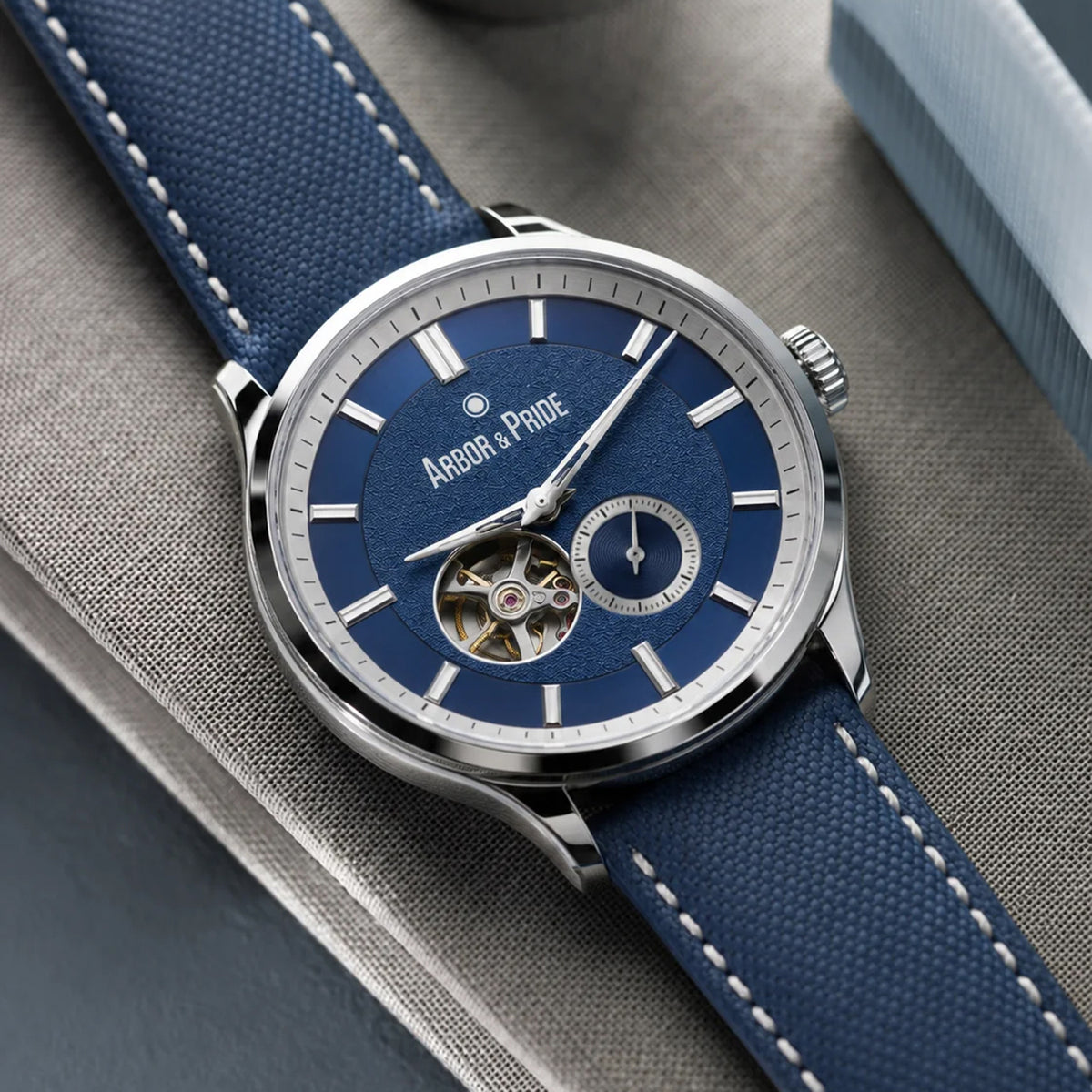 Opera Men Automatic Blue Dial Analog Leather Watch Opera Silver - Blue