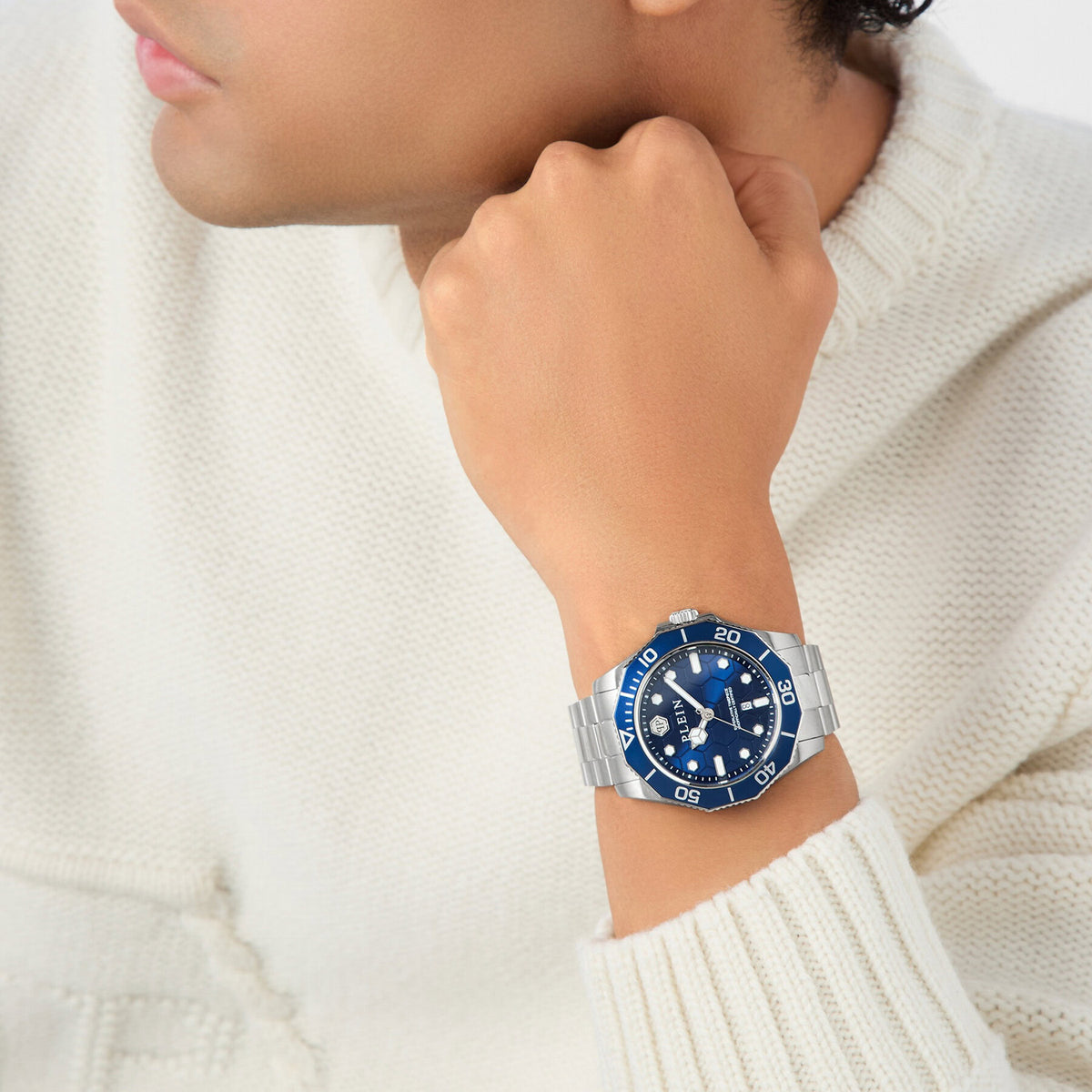 Aquastorm Men Quartz Blue Dial Analog Stainless Steel Watch PW2GA0426
