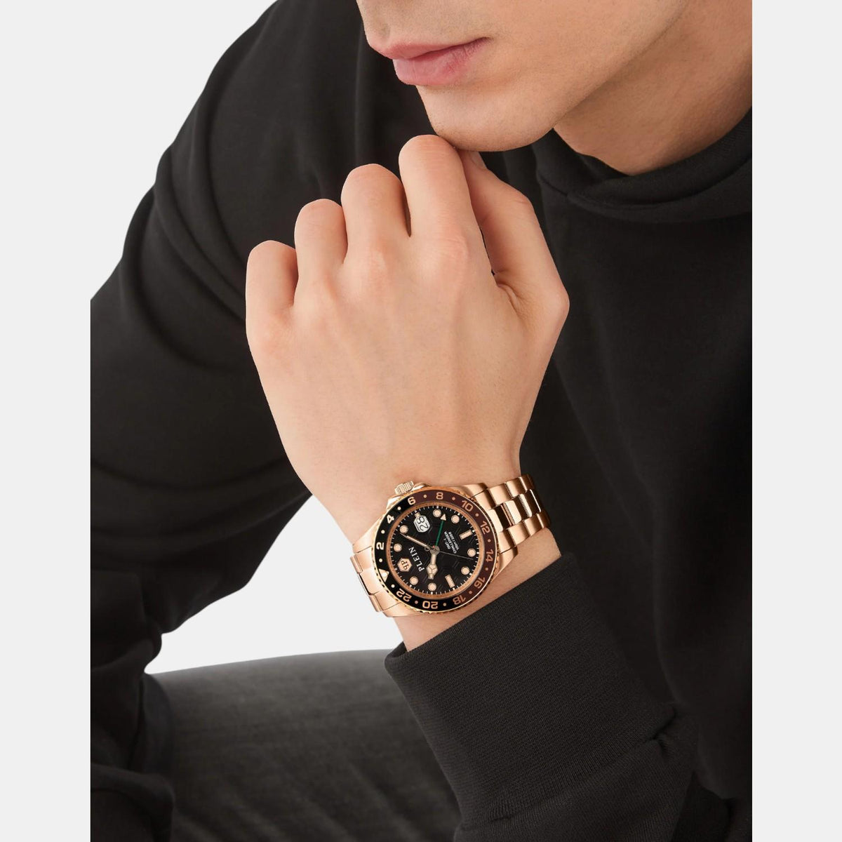 Men Quartz Black Dial Analog Stainless Steel Watch PWYBA0723