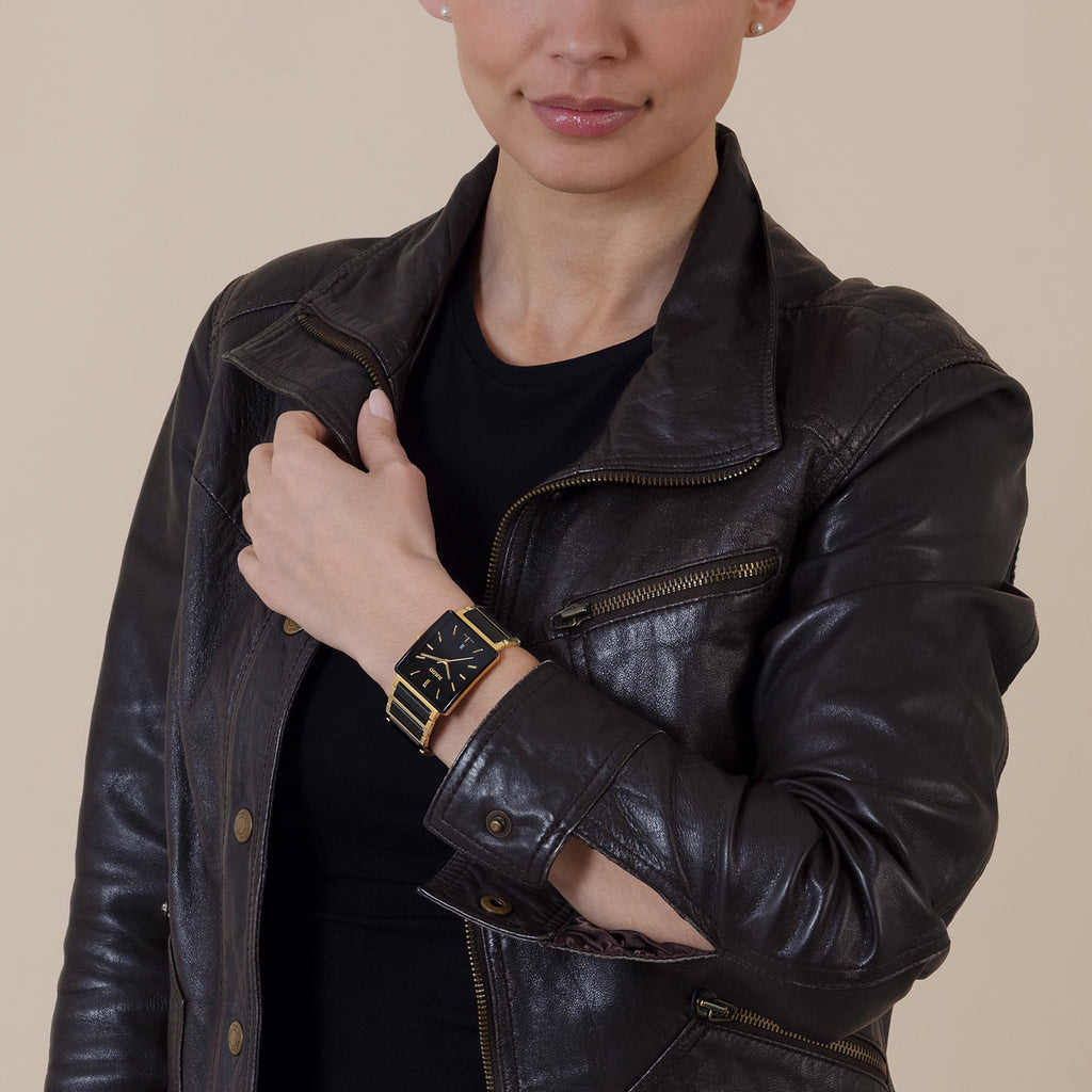 Integral Unisex Quartz Black Dial Analog Stainless Steel Watch R20256162