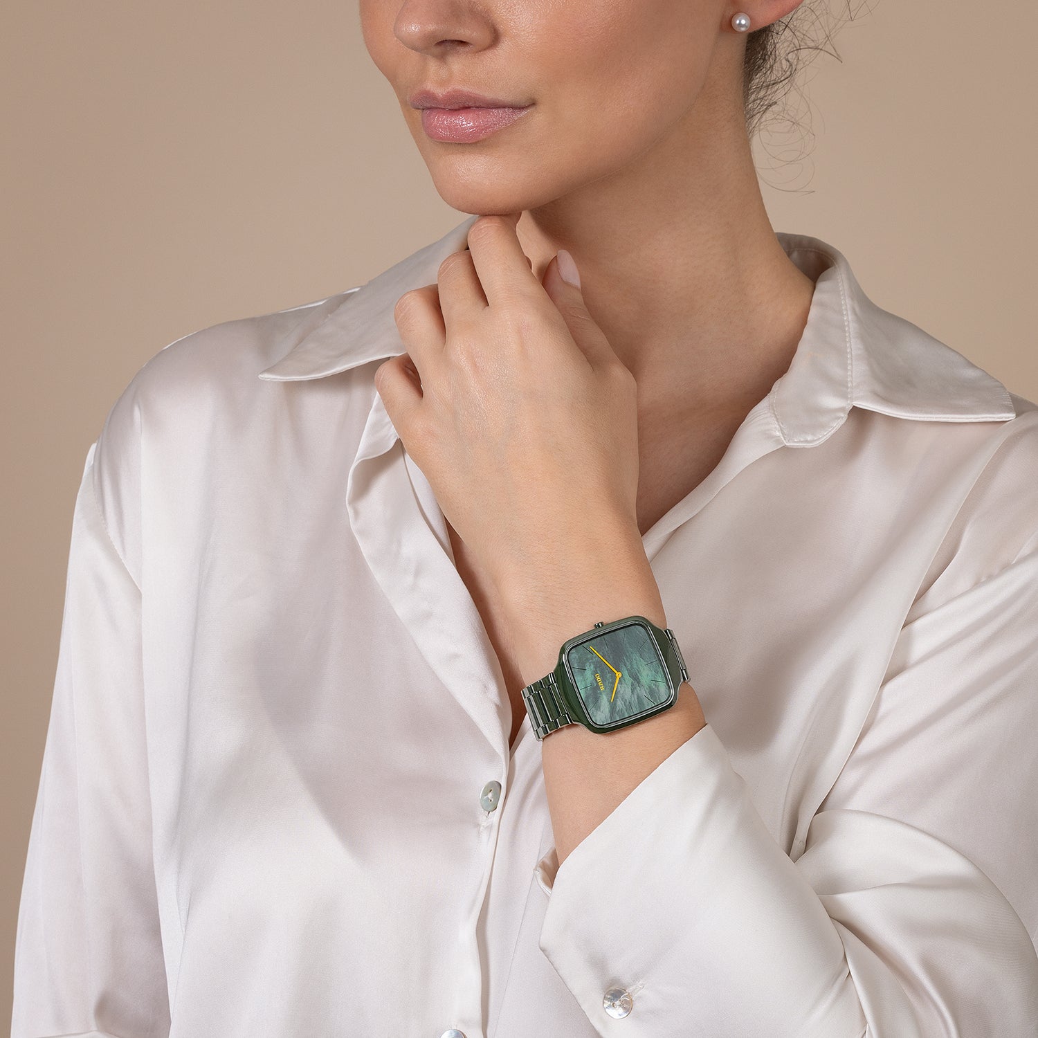 True Square Unisex Quartz Green Dial Analog Stainless Steel Watch R27047902