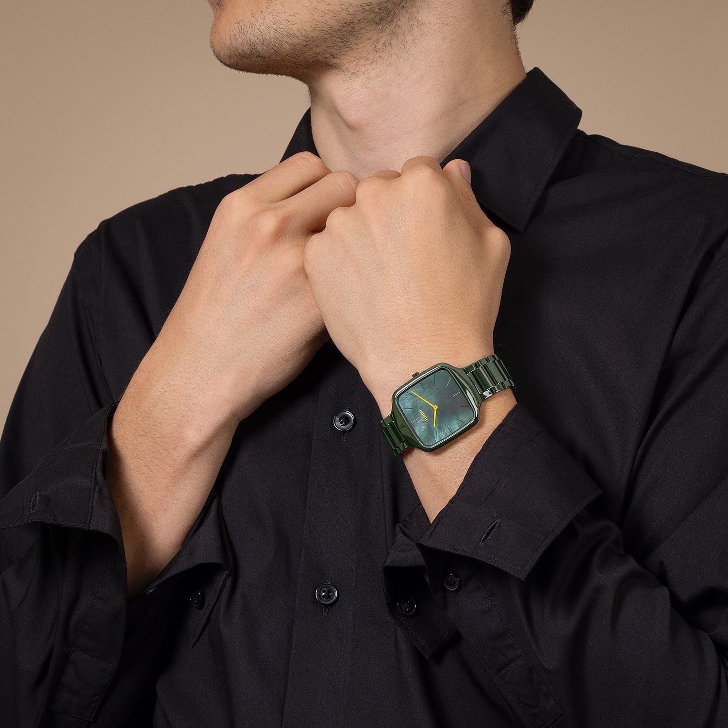 True Square Unisex Quartz Green Dial Analog Stainless Steel Watch R27047902