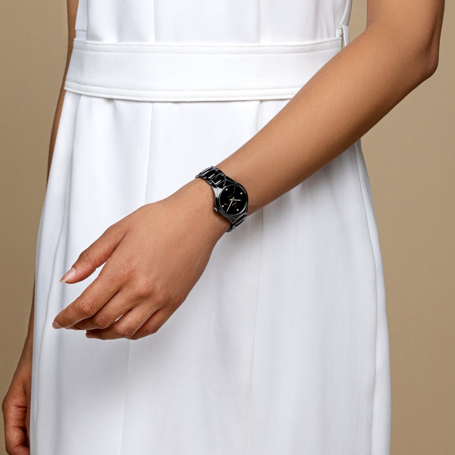 True Round Women Automatic Black Dial Analog Ceramic Watch R27242712