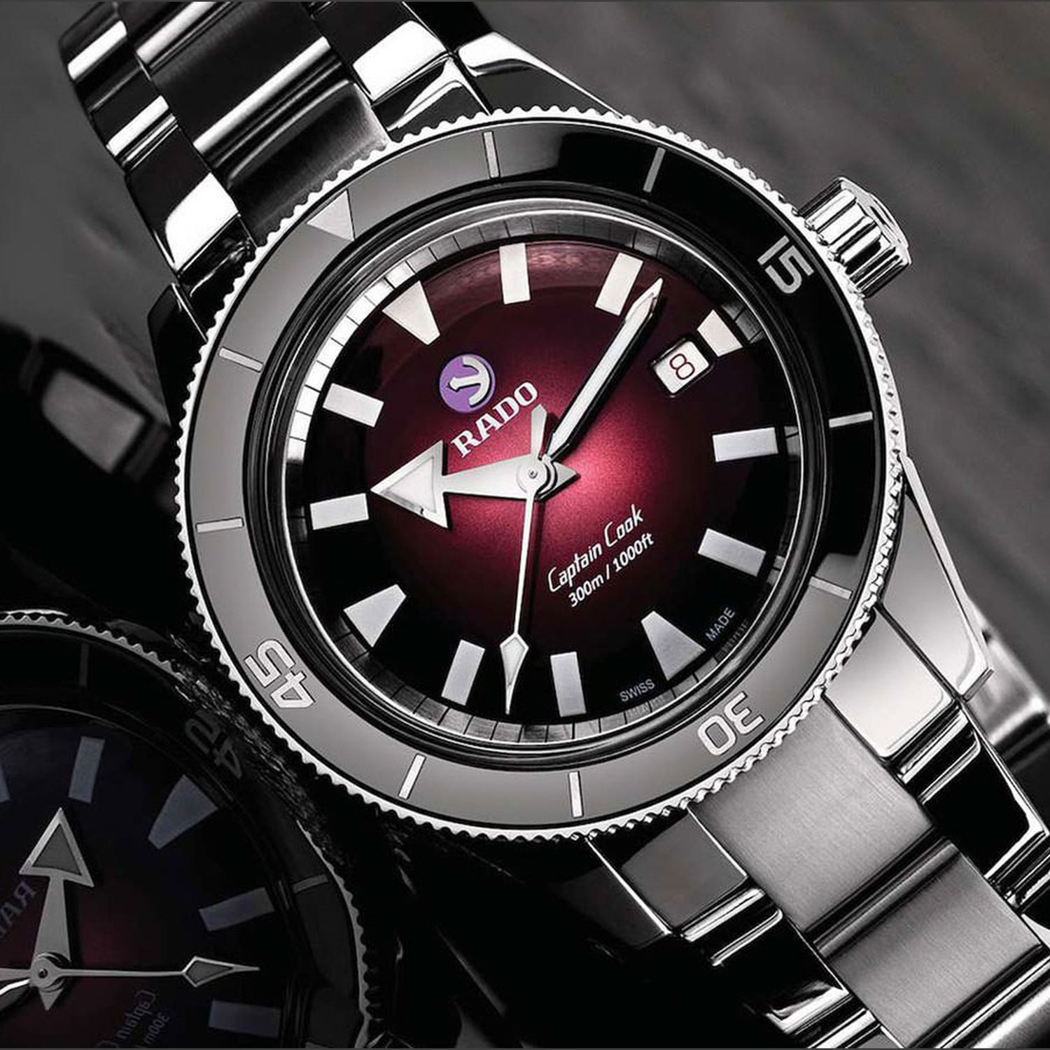 Captain Cook Men Automatic Red Dial Analog Stainless Steel Watch R32105353