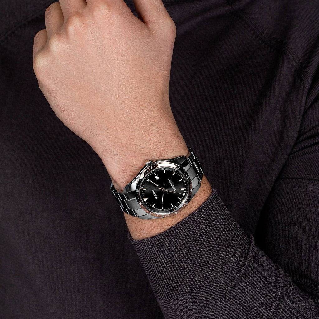 Rado 45 mm Round Quartz watch