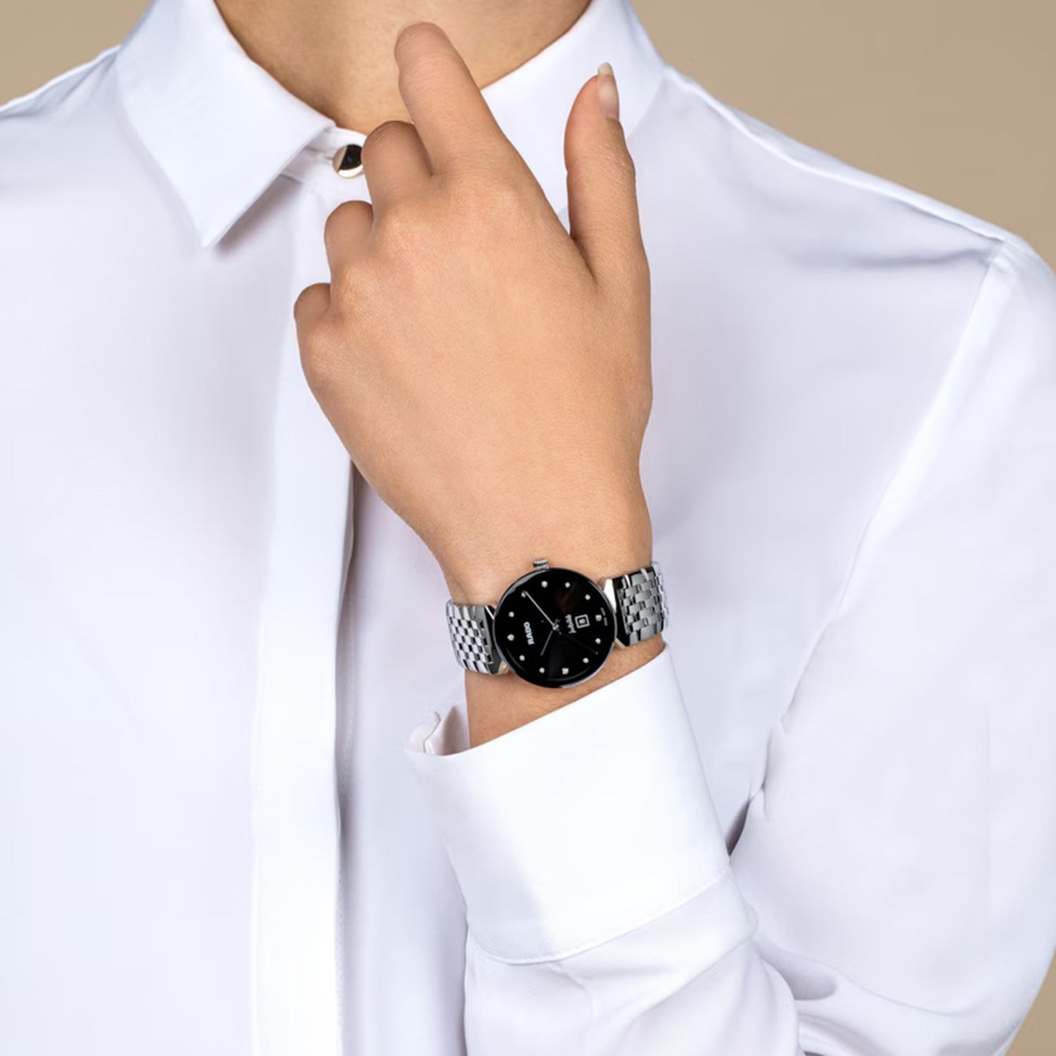 Florence Women Quartz Black Dial Analog Stainless Steel Watch R48913733