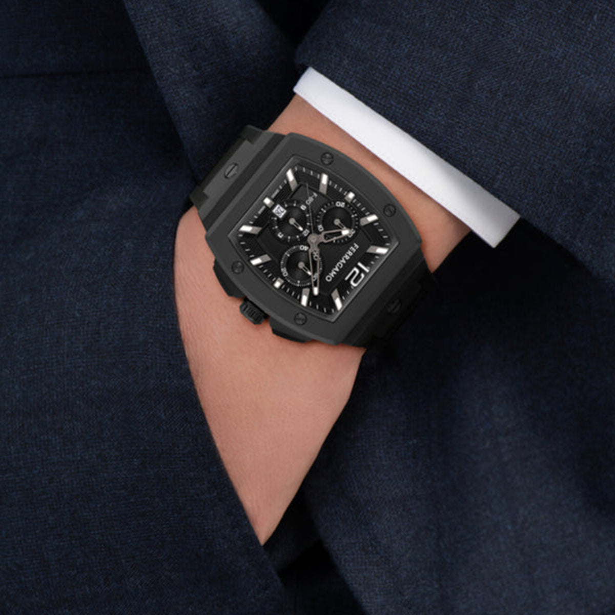 Men Quartz Black Dial Chronograph PU Watch SFKE00926