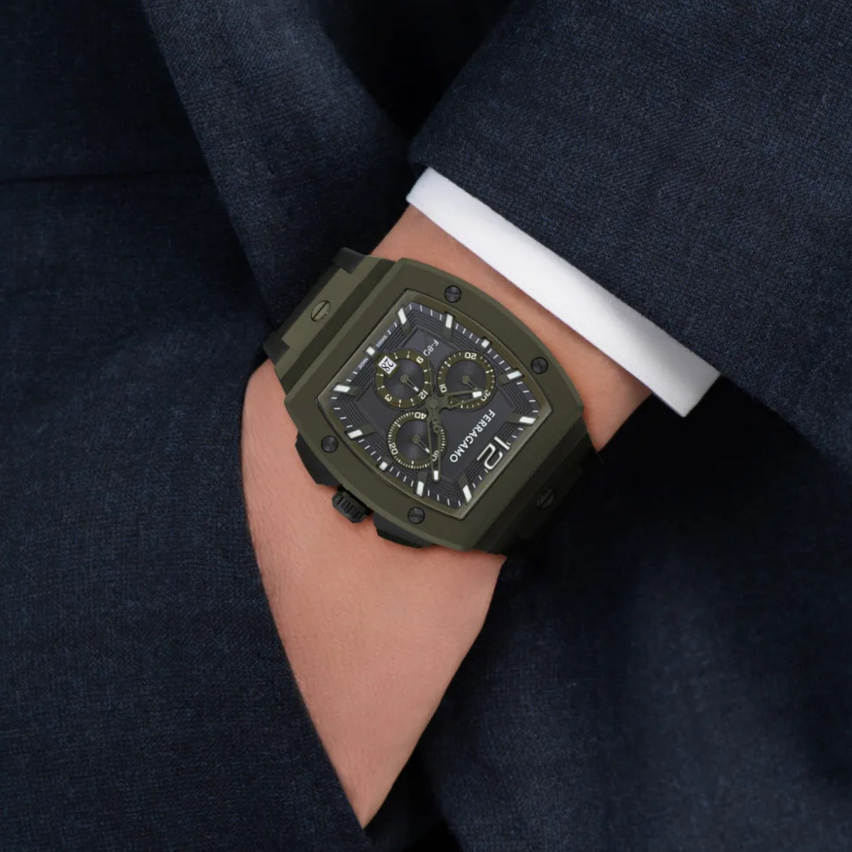 F-80 Men Quartz Black Dial Chronograph PU Watch SFKE01026